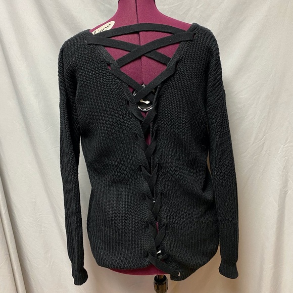 Eclipse, laced back, knit sweater - Picture 1 of 6
